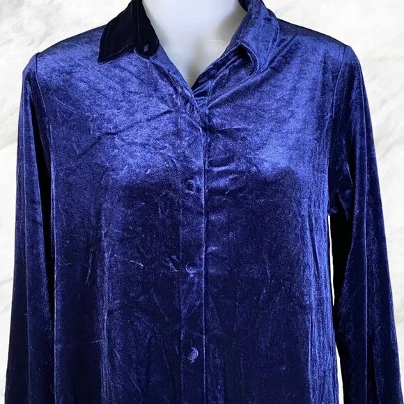 Superdown Yella Velvet Mini Dress in Navy - Picture 6 of 10